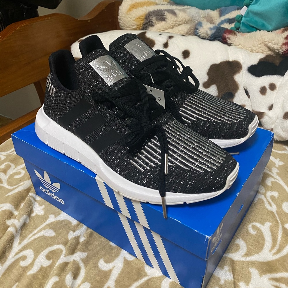 Adidas Swift Run W